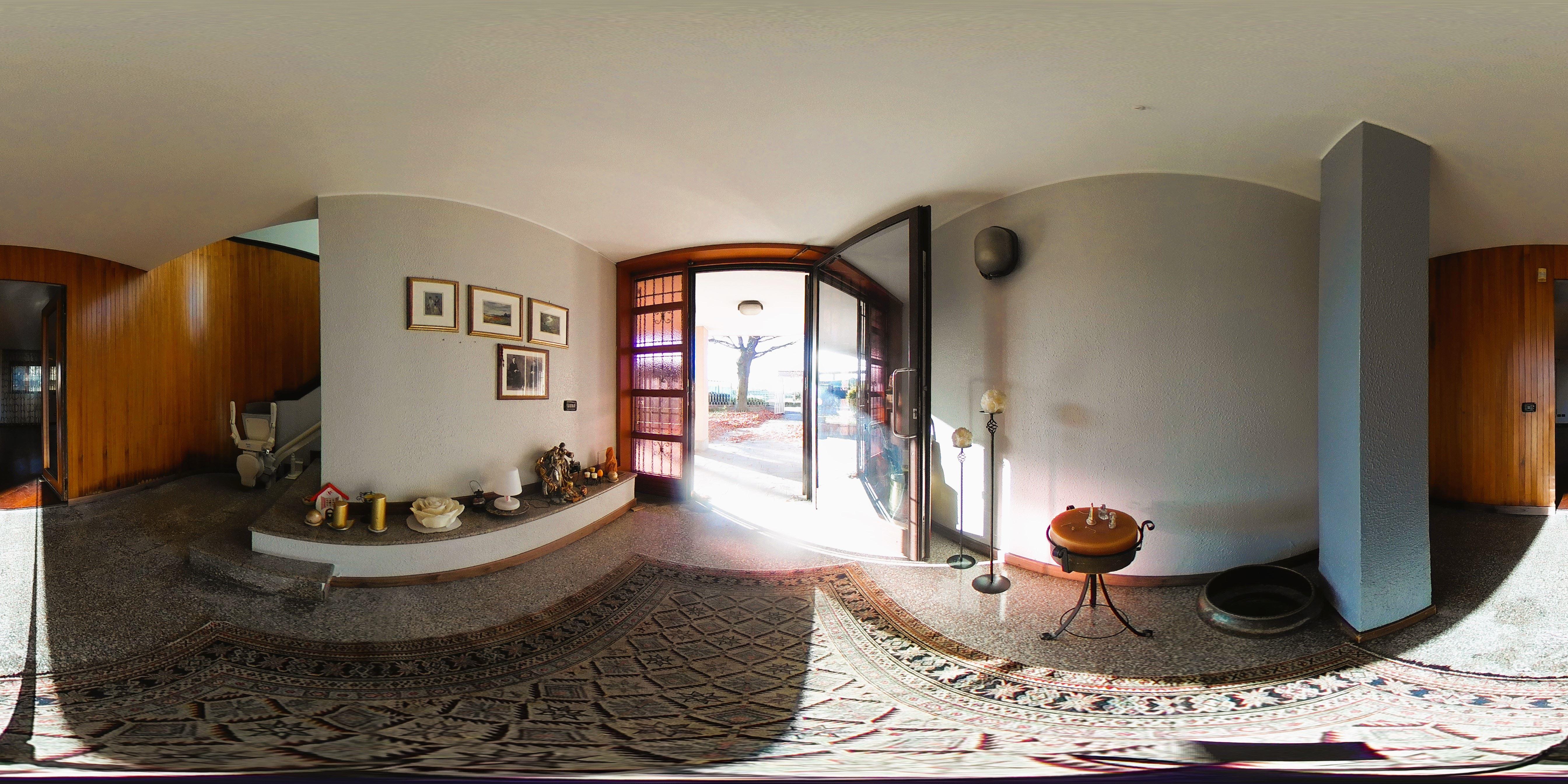 Ingresso piano terra