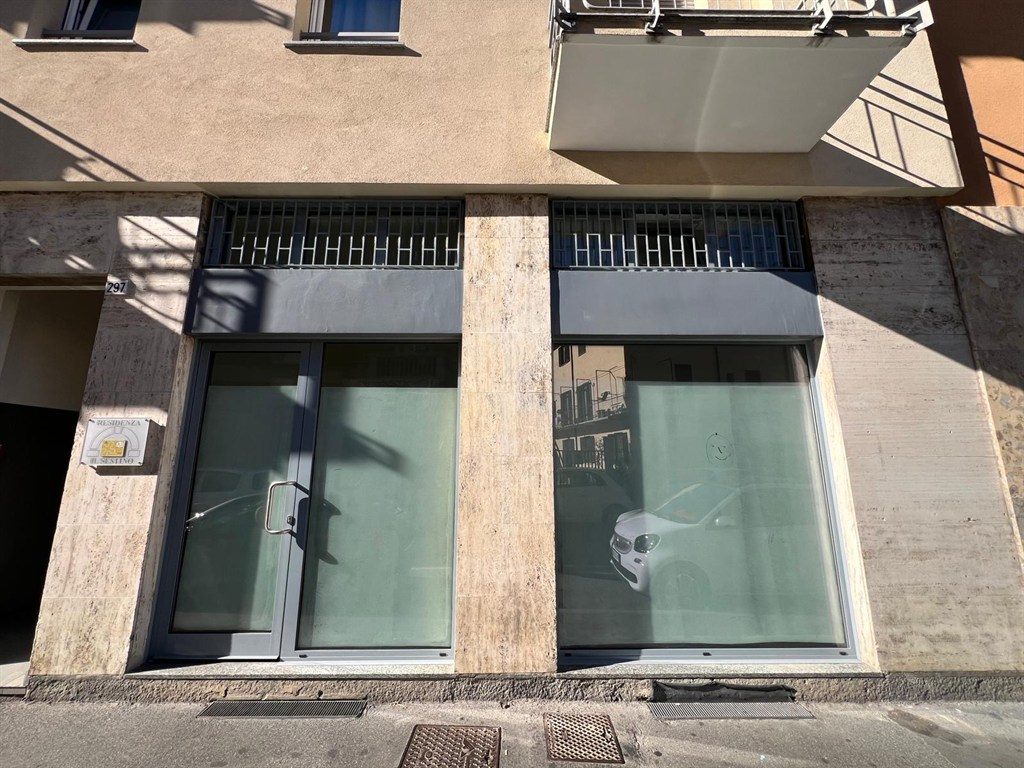 Sesto San Giovanni centrale affittasi negozio nuovo