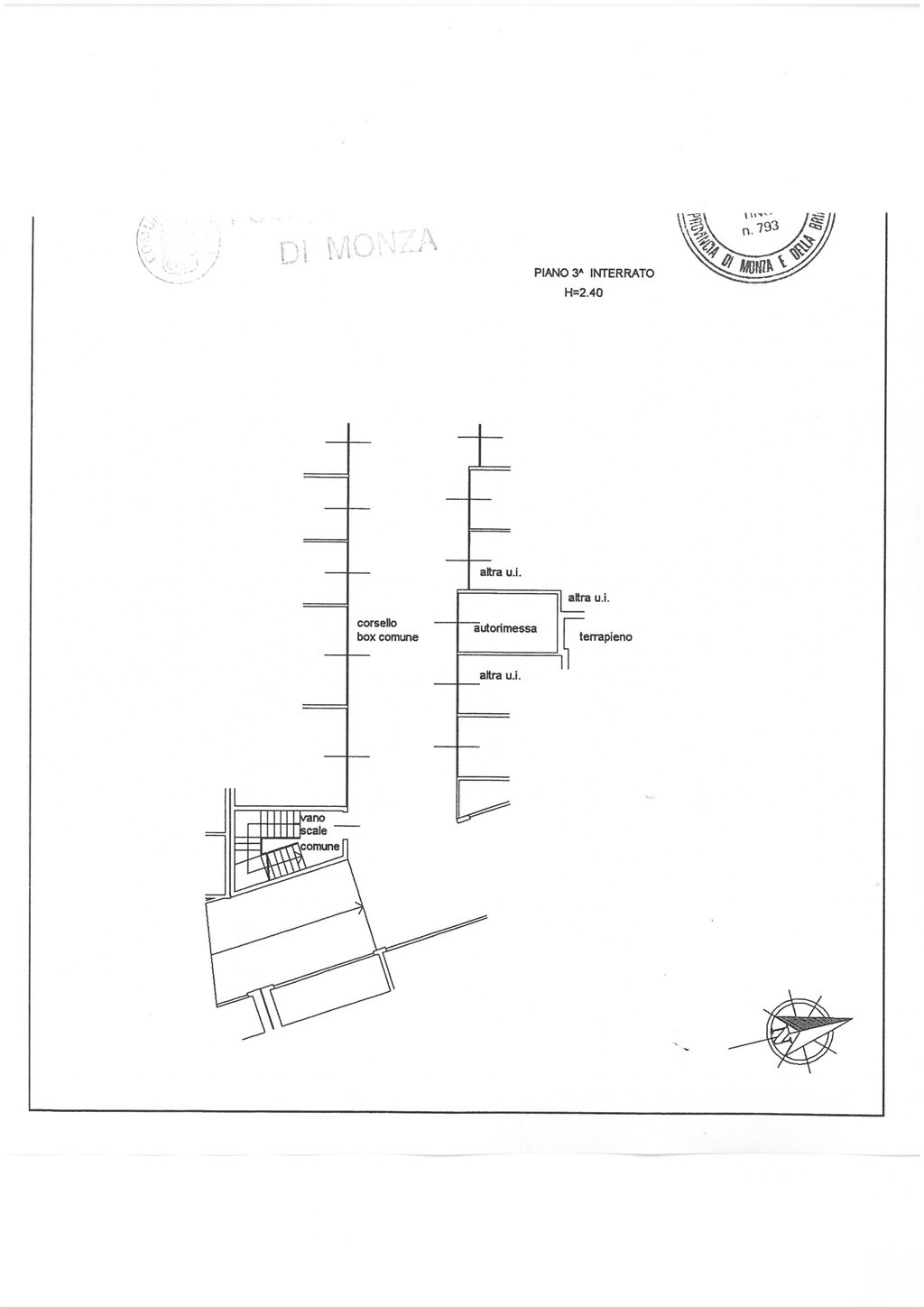 MONZA CENTRALISSIMO LIBERO AFFITTASI BOX