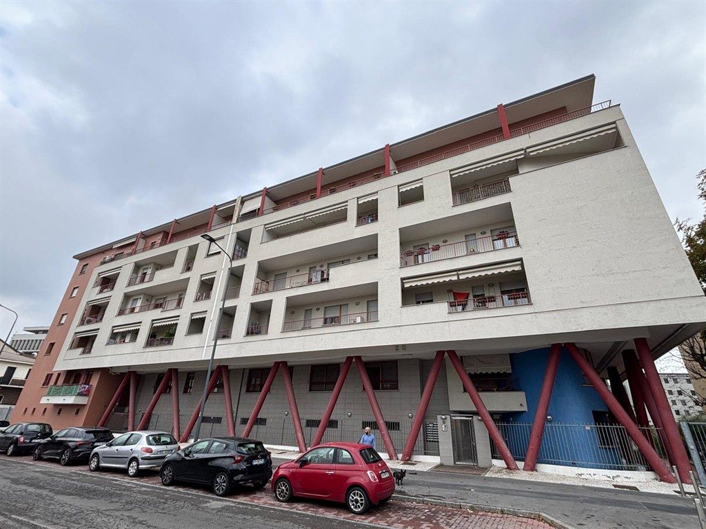 Milano Villa San Giovanni - AFFITTASI appartamento con box